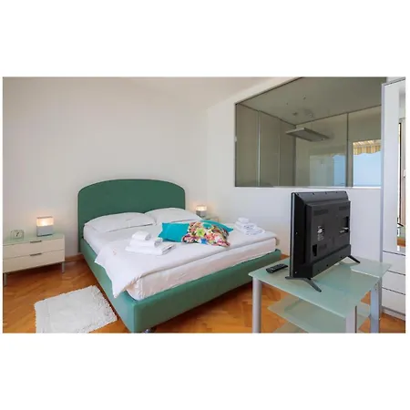 3 Bedroom Beautiful In